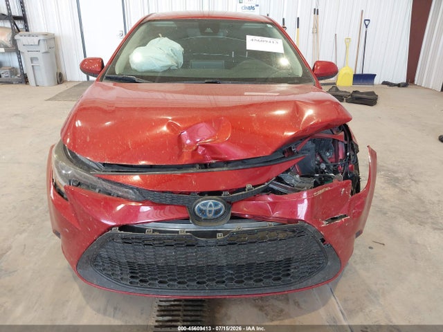 2021 Toyota Corolla Hybrid Le მანქანა იყიდება აუქციონზე, vin: JTDEAMDE9MJ002460, აუქციონის ნომერი: 45609413