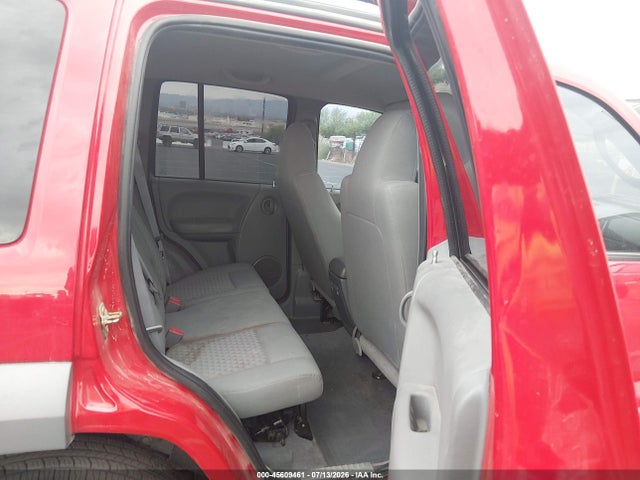 2005 Jeep Liberty Sport მანქანა იყიდება აუქციონზე, vin: 1J4GK48K75W625399, აუქციონის ნომერი: 45609461