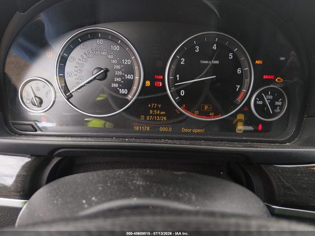 45609515 :رقم المزاد ، WBAFR1C51BC744329 vin ، 2011 Bmw 528i مزاد بيع
