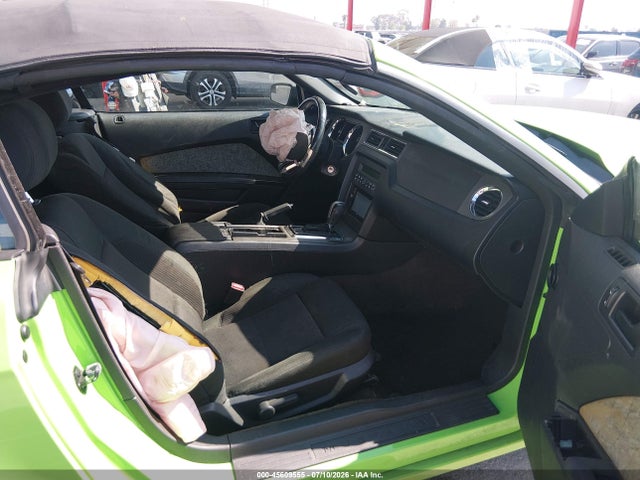 2013 Ford Mustang V6 მანქანა იყიდება აუქციონზე, vin: 1ZVBP8EM7D5276213, აუქციონის ნომერი: 45609555