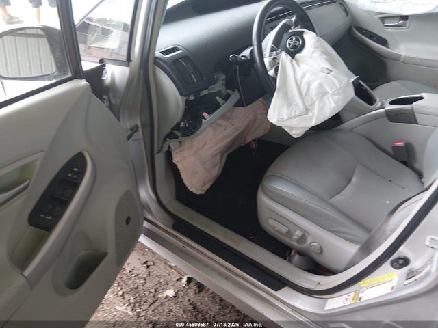 Toyota Prius Four 2014 JTDKN3DU3E1760773 Image 19
