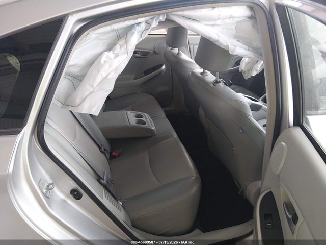 Toyota Prius Four 2014 JTDKN3DU3E1760773 Image 8