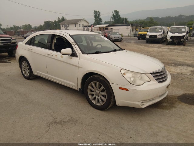 Продаж на аукціоні авто 2010 Chrysler Sebring Limited, vin: 1C3CC5FB4AN162927, номер лоту: 45609601