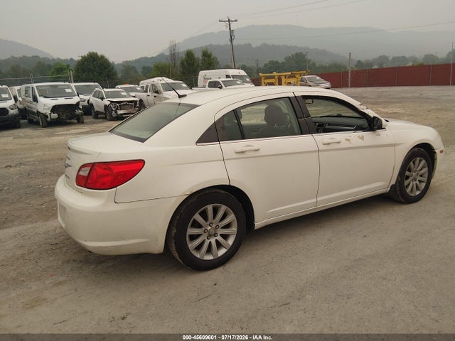 Продаж на аукціоні авто 2010 Chrysler Sebring Limited, vin: 1C3CC5FB4AN162927, номер лоту: 45609601