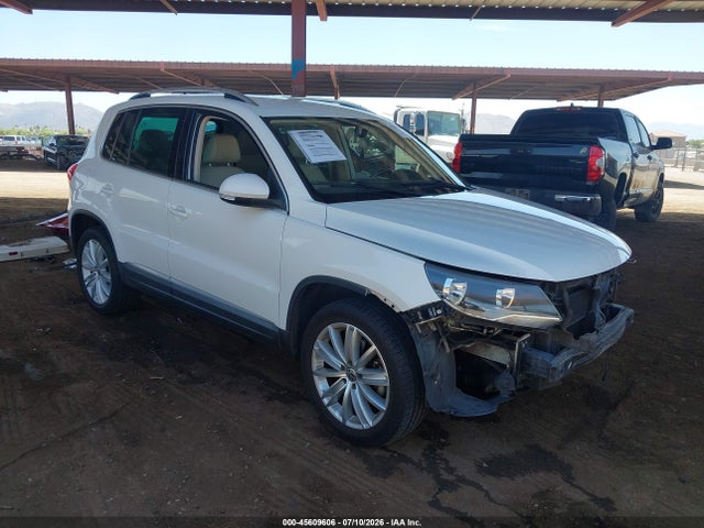 2013 Volkswagen Tiguan Se მანქანა იყიდება აუქციონზე, vin: WVGBV7AX9DW512210, აუქციონის ნომერი: 45609606