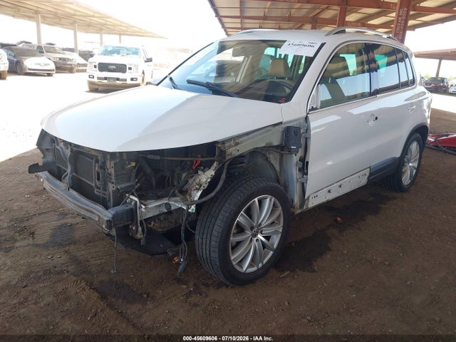 2013 Volkswagen Tiguan Se მანქანა იყიდება აუქციონზე, vin: WVGBV7AX9DW512210, აუქციონის ნომერი: 45609606
