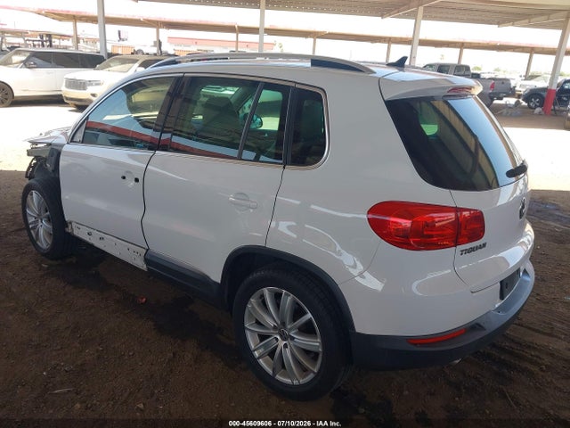 2013 Volkswagen Tiguan Se მანქანა იყიდება აუქციონზე, vin: WVGBV7AX9DW512210, აუქციონის ნომერი: 45609606
