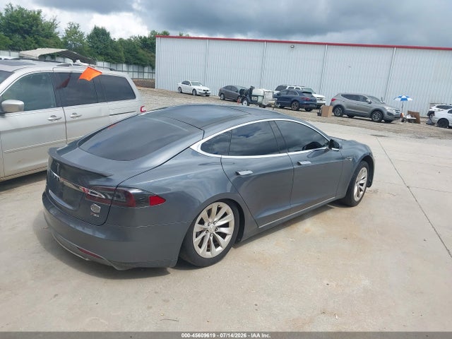 45609619 :رقم المزاد ، 5YJSA1CP2DFP14840 vin ، 2013 Tesla Model S Performance مزاد بيع