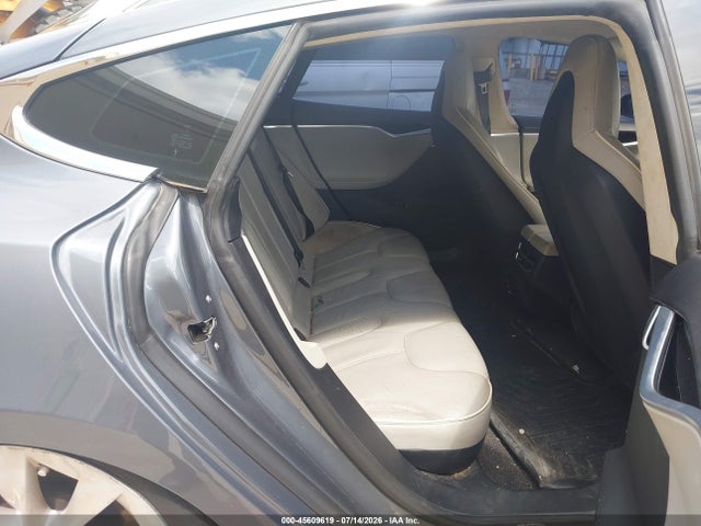 45609619 :رقم المزاد ، 5YJSA1CP2DFP14840 vin ، 2013 Tesla Model S Performance مزاد بيع