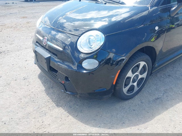 Fiat 500E BATTERY ELECTRIC 2014 3C3CFFGE2ET175901 Image 6