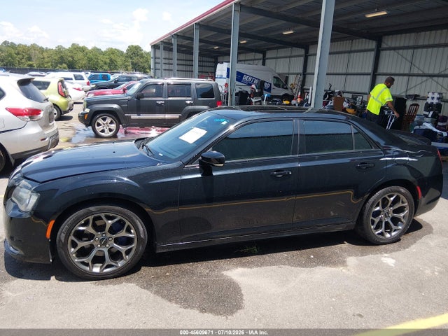 45609671 :رقم المزاد ، 2C3CCABT6GH194626 vin ، 2016 Chrysler 300 مزاد بيع