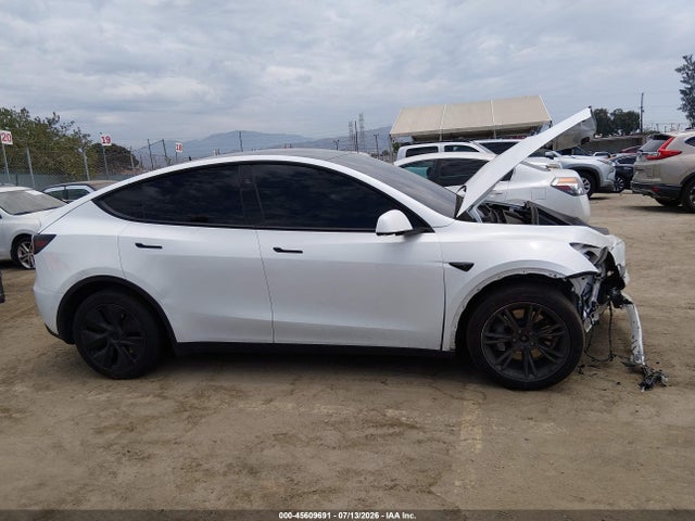 Aukcja sprzedaży 2025 Tesla Model Y Long Range Dual Motor All-wheel Drive, vin: 7SAYGDEE7SF292294, numer aukcji: 45609691
