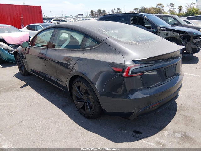 Tesla Model 3 Performance All-wheel Drive 2026 5YJ3E1ETXTF182948 Image 3