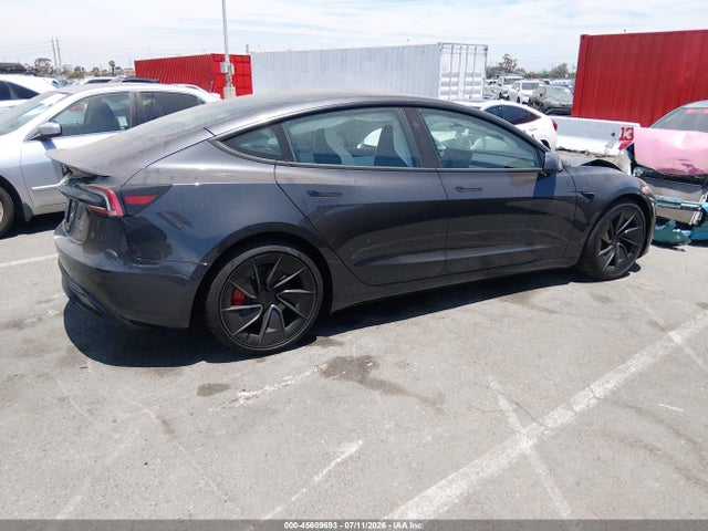 Tesla Model 3 Performance All-wheel Drive 2026 5YJ3E1ETXTF182948 Image 4