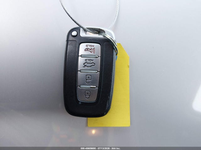 Продаж на аукціоні авто 2011 Hyundai Elantra Limited (ulsan Plant), vin: KMHDH4AE1BU098748, номер лоту: 45609695