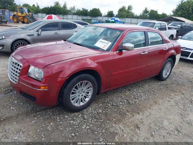 45609792 :رقم المزاد ، 2C3CA5CV4AH155375 vin ، 2010 Chrysler 300 Touring/signature Series/executive Series مزاد بيع