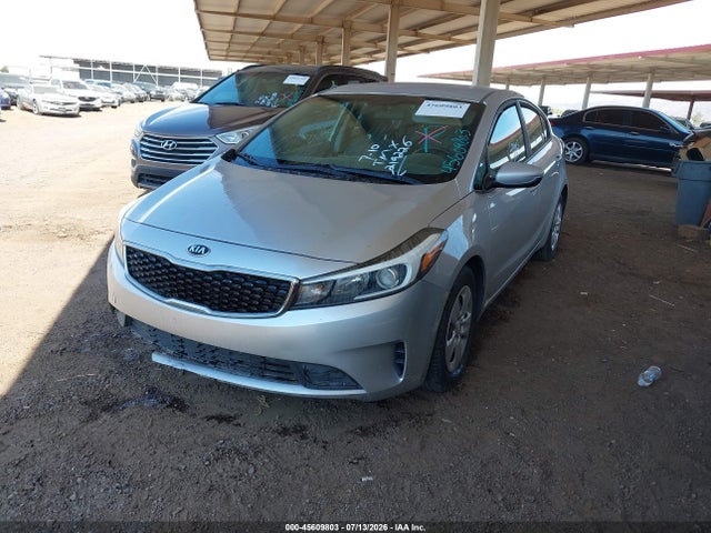 KIA FORTE LX 2018 3KPFK4A71JE219226 Image 2
