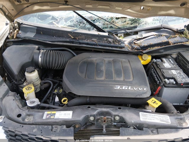2015 Dodge Grand Caravan Sxt მანქანა იყიდება აუქციონზე, vin: 2C4RDGCGXFR623752, აუქციონის ნომერი: 45609842