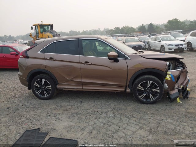 Продажа на аукционе авто 2023 Mitsubishi Eclipse Cross Se S-awc/sel S-awc, vin: JA4ATWAA5PZ003983, номер лота: 45609885
