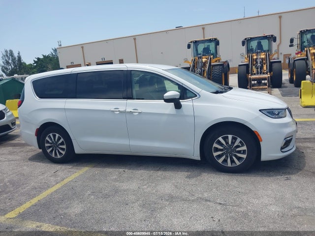 Aukcja sprzedaży 2023 Chrysler Pacifica Hybrid Touring L, vin: 2C4RC1L71PR622300, numer aukcji: 45609945