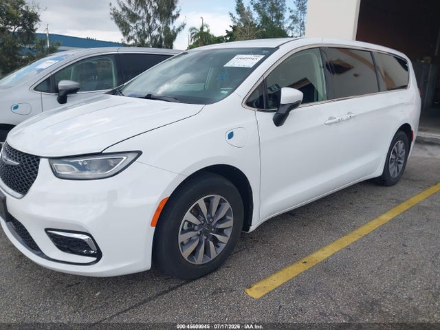 Aukcja sprzedaży 2023 Chrysler Pacifica Hybrid Touring L, vin: 2C4RC1L71PR622300, numer aukcji: 45609945