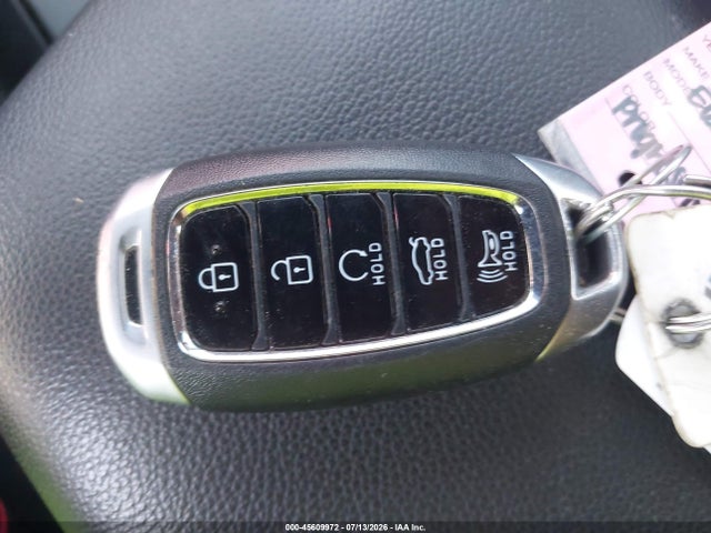 Продажа на аукционе авто 2022 Hyundai Elantra Sel, vin: 5NPLM4AGXNH068675, номер лота: 45609972