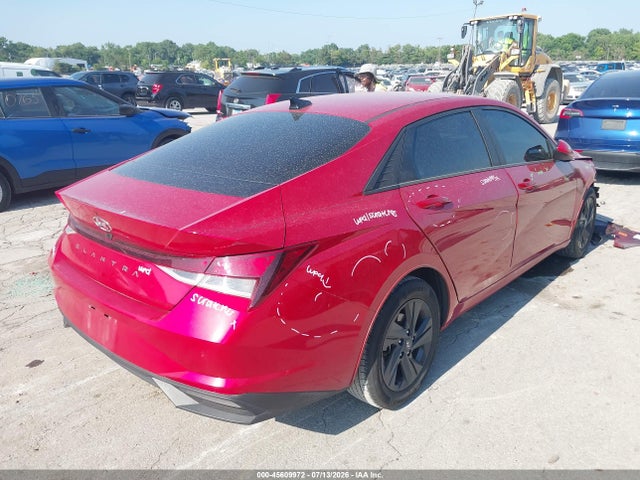 Продажа на аукционе авто 2022 Hyundai Elantra Sel, vin: 5NPLM4AGXNH068675, номер лота: 45609972