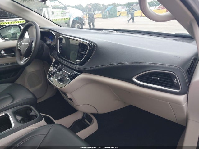 Продаж на аукціоні авто 2023 Chrysler Pacifica Hybrid Touring L, vin: 2C4RC1L73PR626123, номер лоту: 45609984