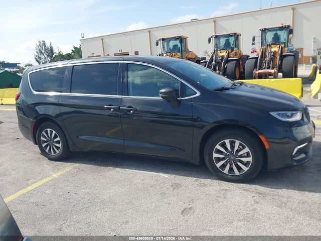 Aukcja sprzedaży 2023 Chrysler Pacifica Hybrid Touring L, vin: 2C4RC1L7XPR626295, numer aukcji: 45609989
