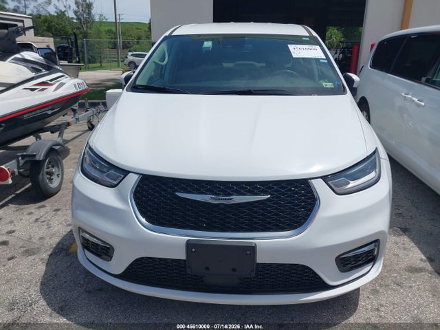 Продаж на аукціоні авто 2023 Chrysler Pacifica Touring L, vin: 2C4RC1BG9PR594733, номер лоту: 45610000
