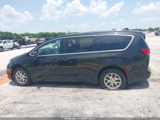 Продажа на аукционе авто 2023 Chrysler Pacifica Touring L, vin: 2C4RC1BG2PR587087, номер лота: 45610007
