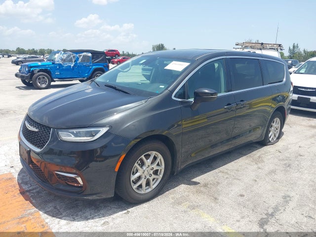 Продажа на аукционе авто 2023 Chrysler Pacifica Touring L, vin: 2C4RC1BG2PR587087, номер лота: 45610007