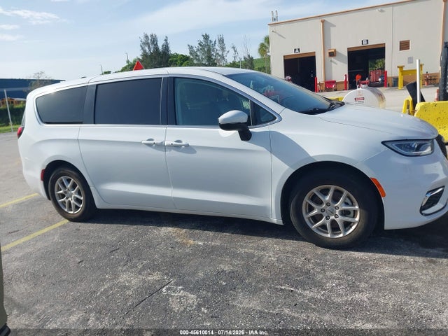 Aukcja sprzedaży 2023 Chrysler Pacifica Touring L, vin: 2C4RC1BG1PR532162, numer aukcji: 45610014