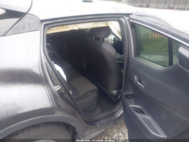 Toyota C-HR LE 2020 JTNKHMBX1L1094029 Image 8