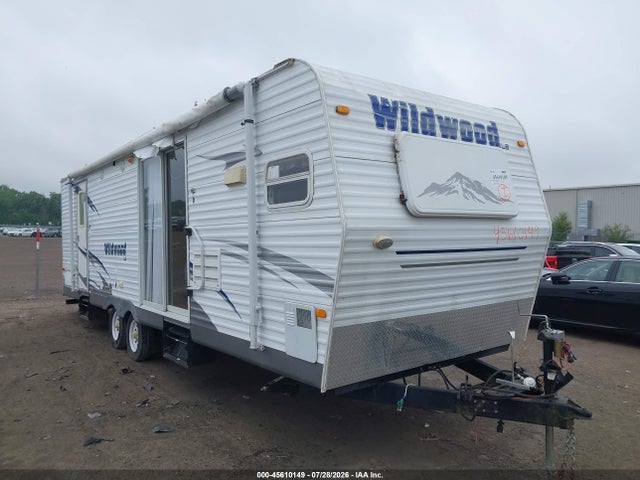 45610149 :رقم المزاد ، 4X4TWDE228A242804 vin ، 2008 Wildwood Fifth Wheel مزاد بيع