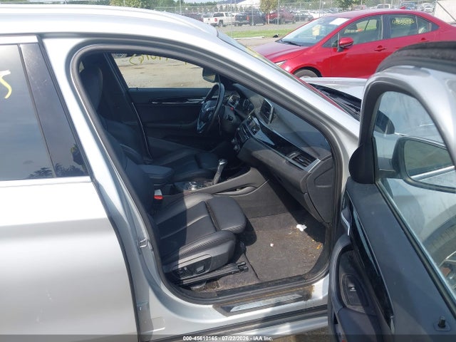 Продажа на аукционе авто 2018 Bmw X1 Xdrive28i, vin: WBXHT3C32J3H32864, номер лота: 45610165