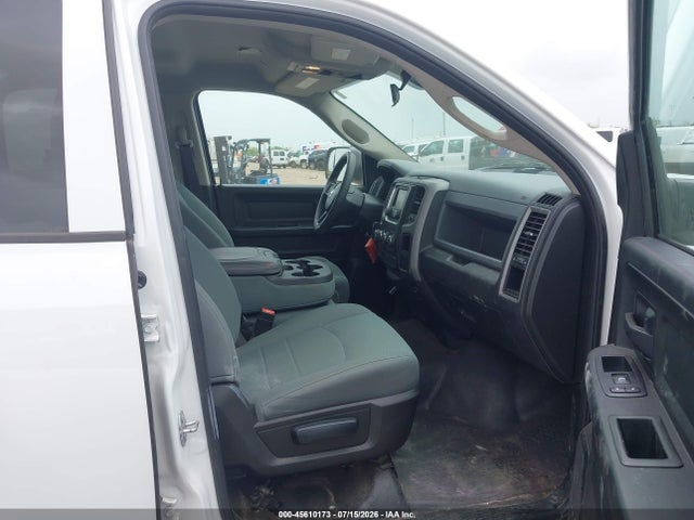 Продажа на аукционе авто 2018 Ram 1500 Tradesman  4x2 5'7 Box, vin: 1C6RR6KG4JS296549, номер лота: 45610173