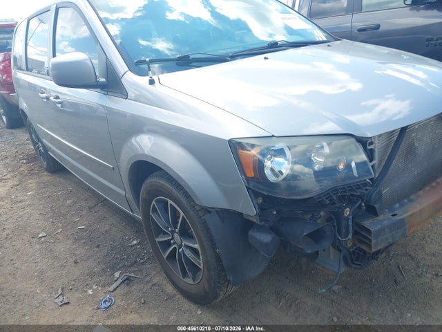 45610210 :رقم المزاد ، 2C4RDGEG1FR558271 vin ، 2015 Dodge Grand Caravan R/t مزاد بيع