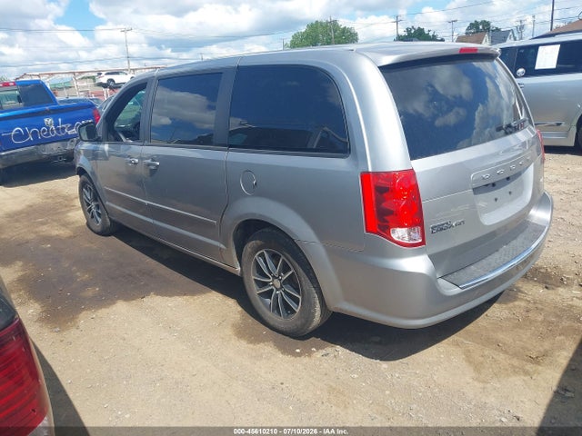 45610210 :رقم المزاد ، 2C4RDGEG1FR558271 vin ، 2015 Dodge Grand Caravan R/t مزاد بيع