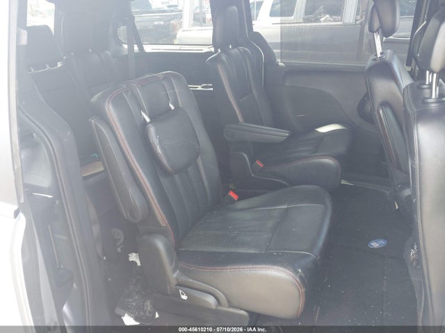 45610210 :رقم المزاد ، 2C4RDGEG1FR558271 vin ، 2015 Dodge Grand Caravan R/t مزاد بيع