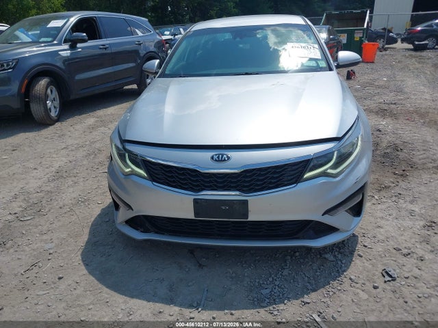 2020 Kia Optima Lx მანქანა იყიდება აუქციონზე, vin: 5XXGT4L31LG403961, აუქციონის ნომერი: 45610212