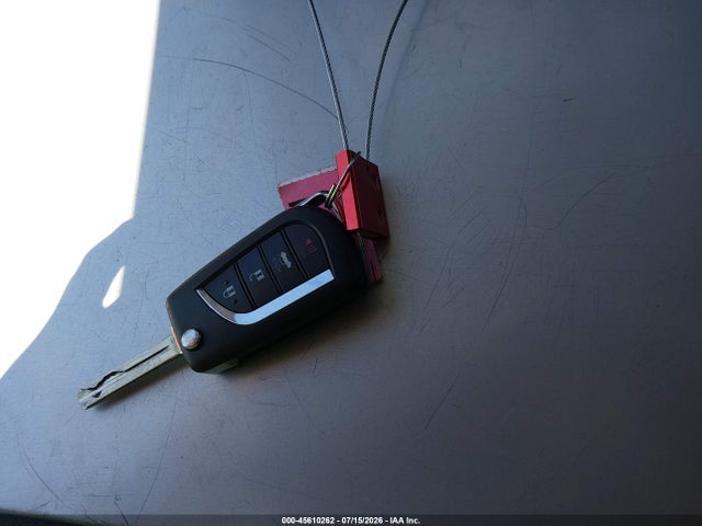 2024 Toyota Corolla Hybrid Le მანქანა იყიდება აუქციონზე, vin: JTDBCMFE5RJ020620, აუქციონის ნომერი: 45610262