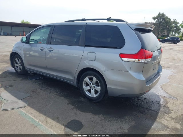 Продаж на аукціоні авто 2013 Toyota Sienna Le V6 8 Passenger, vin: 5TDKK3DC0DS303596, номер лоту: 45610284