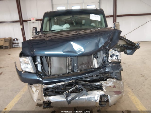 Auction sale of the 2015 Nissan Nv Passenger Nv3500 Hd Sv V8, vin: 5BZAF0AA9FN852675, lot number: 45610300