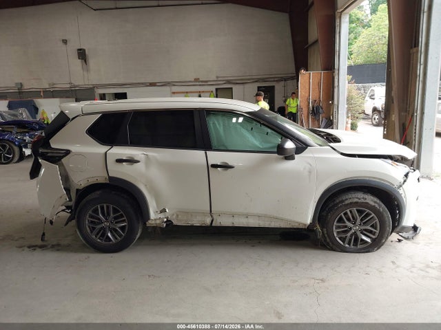 45610388 :رقم المزاد ، 5N1AT3AB1MC805888 vin ، 2021 Nissan Rogue S Intelligent Awd مزاد بيع