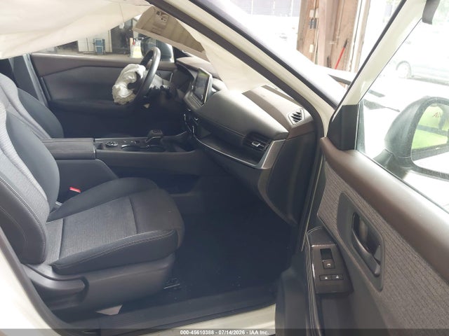 45610388 :رقم المزاد ، 5N1AT3AB1MC805888 vin ، 2021 Nissan Rogue S Intelligent Awd مزاد بيع