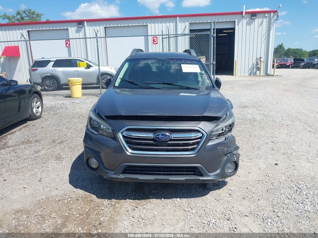 45610405 :رقم المزاد ، 4S4BSAFC4J3235619 vin ، 2018 Subaru Outback 2.5i Premium مزاد بيع
