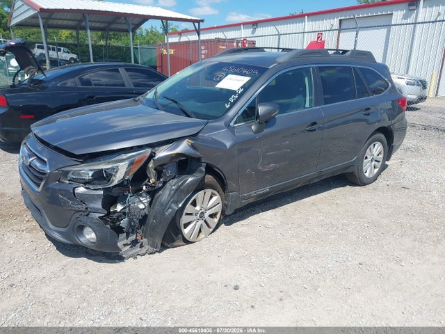 45610405 :رقم المزاد ، 4S4BSAFC4J3235619 vin ، 2018 Subaru Outback 2.5i Premium مزاد بيع