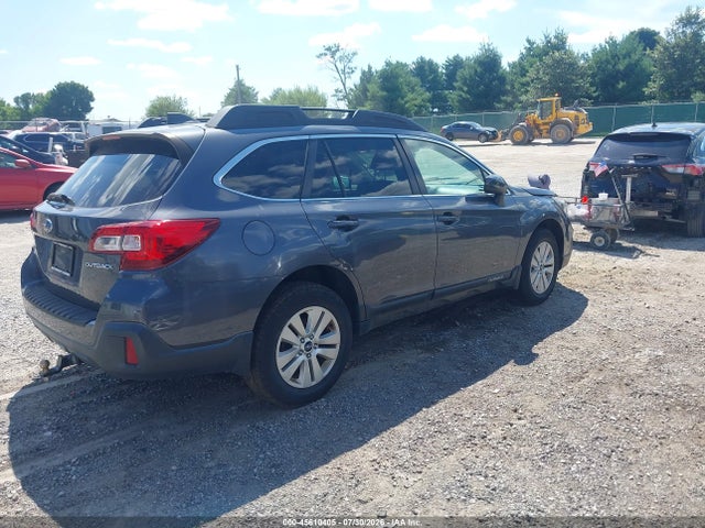 45610405 :رقم المزاد ، 4S4BSAFC4J3235619 vin ، 2018 Subaru Outback 2.5i Premium مزاد بيع