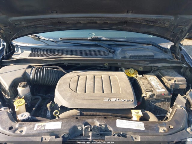 2017 Dodge Grand Caravan Sxt მანქანა იყიდება აუქციონზე, vin: 2C4RDGCG1HR740302, აუქციონის ნომერი: 45610441